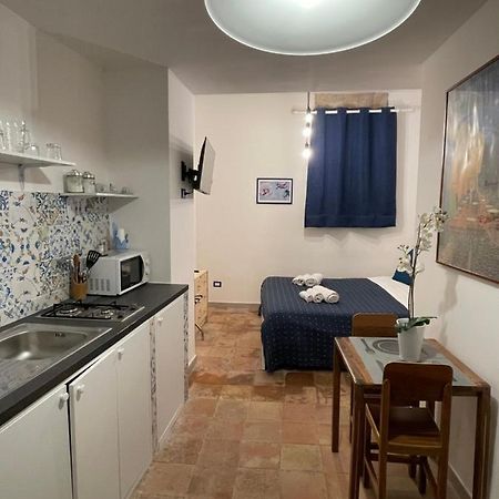 La Dimora Del Santo Lejlighed Napoli Eksteriør billede